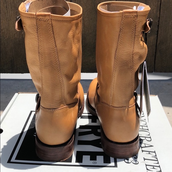 Frye Veronica Shortie engineer boot - Picture 6 of 8